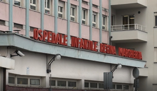 Muore a 5 anni per arresto cardiaco, giorni fa operata di tonsille